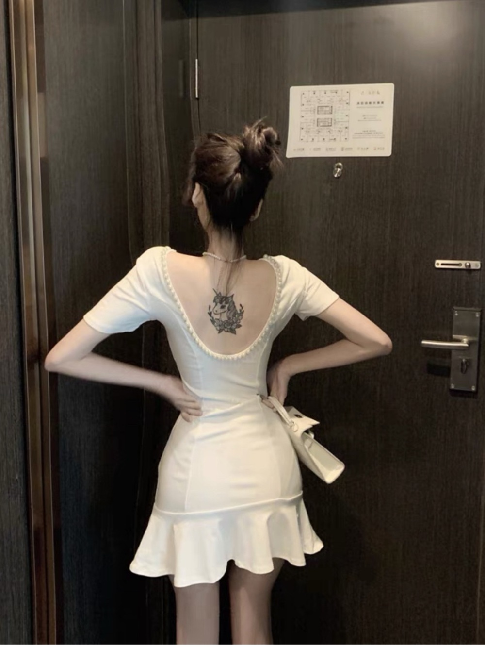 Women’s Elegant White Open-Back Ruffle Hem Mini Dress